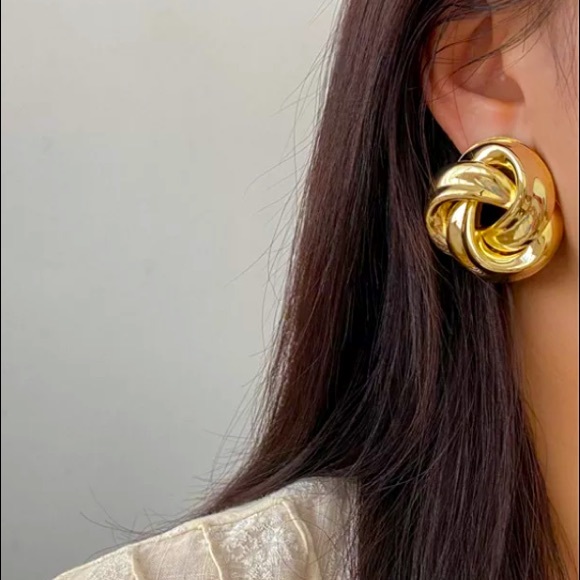 Big Gold Tone Earrings - Picture 2 of 6